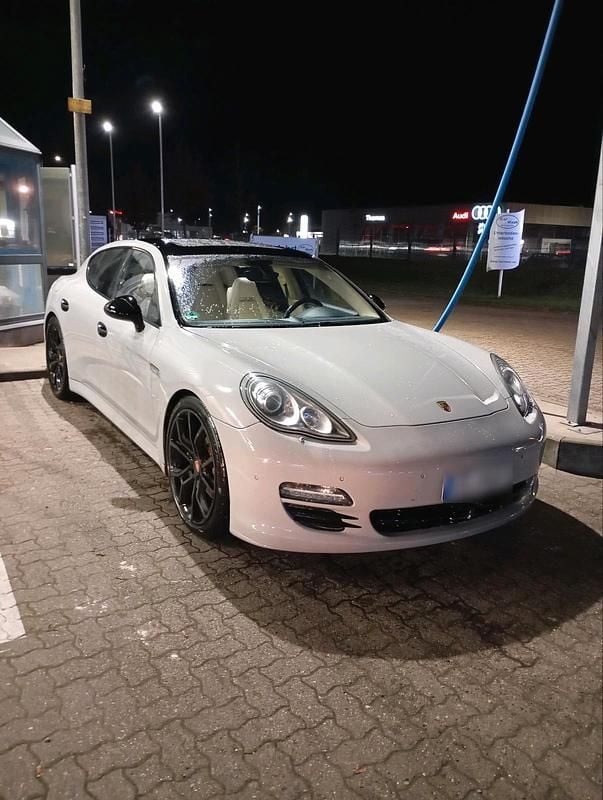 Gebraucht Porsche Panamera 300 PS (220 kW) 2010 Grau Limousine
