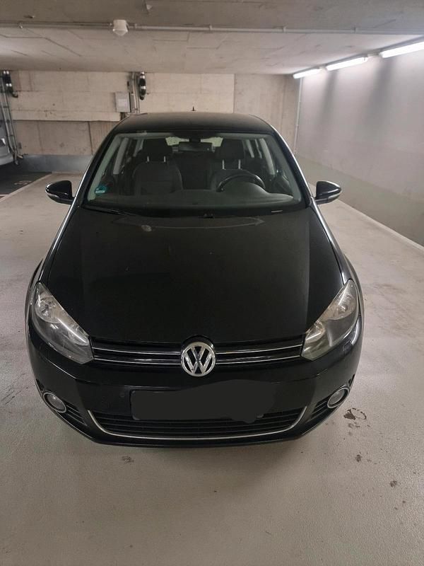 Schwarz Gebraucht 2010 VW Golf VI Limousine | 7.499 € (Fairer Preis) - Bild 1/4