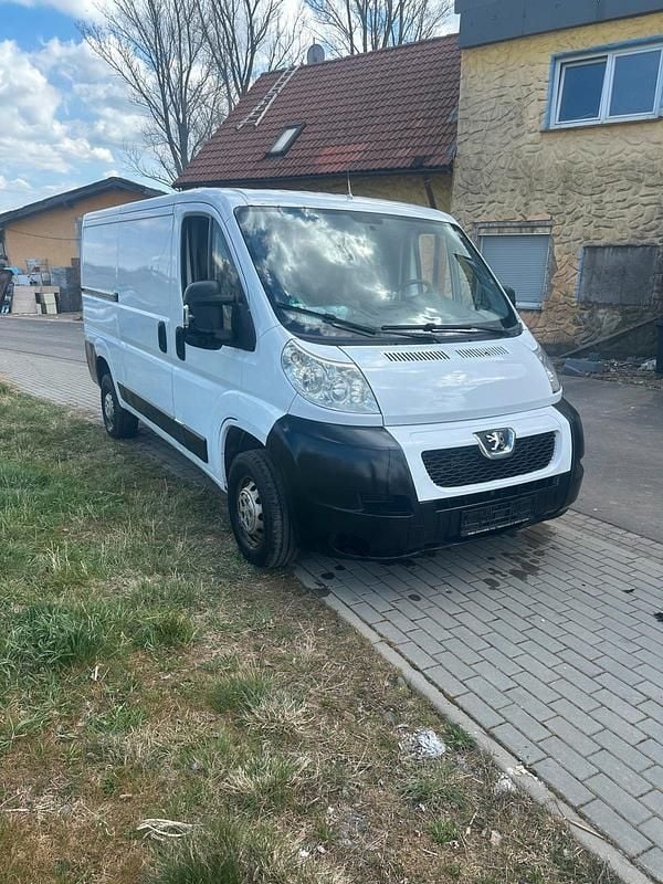 Weiß Gebraucht 2010 Peugeot Boxer Van | 3.000 € (Guter Preis) - Bild 1/4