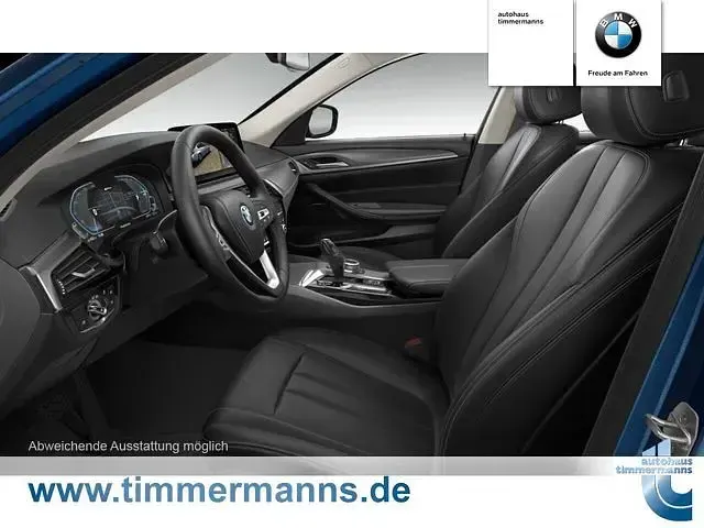 Gebraucht BMW 530e 292 PS (214 kW) 2023 Blau Limousine