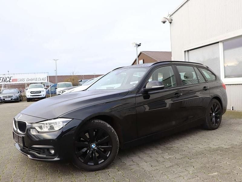 Gebraucht BMW 330 Advantage 258 PS (189 kW) 2019 Schwarz Kombi