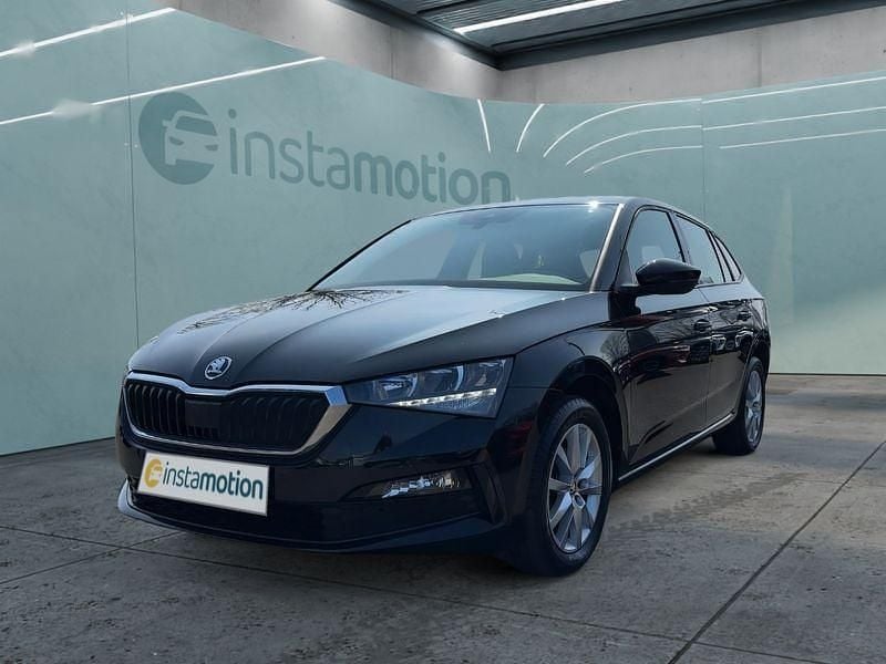 Schwarz Gebraucht 2022 Skoda Scala Ambition Kleinwagen | 18.999 € (Fairer Preis) - Bild 1/4