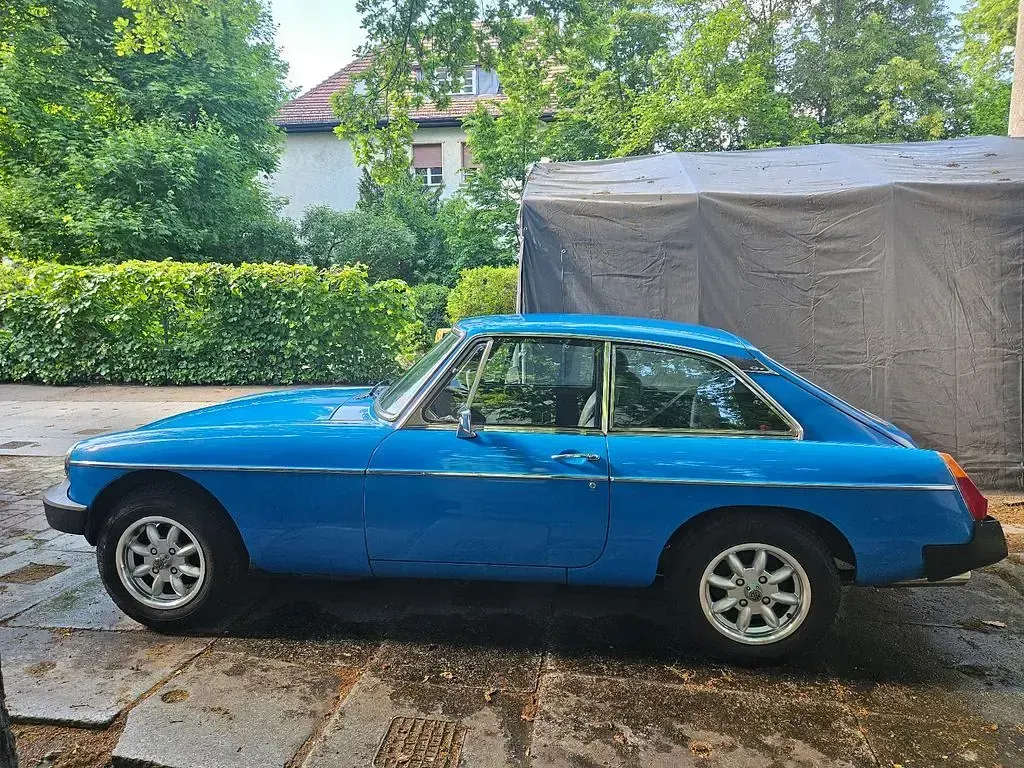 Occasion MG B GT 95 ch (69 kW) 1979 Bleue Coupé