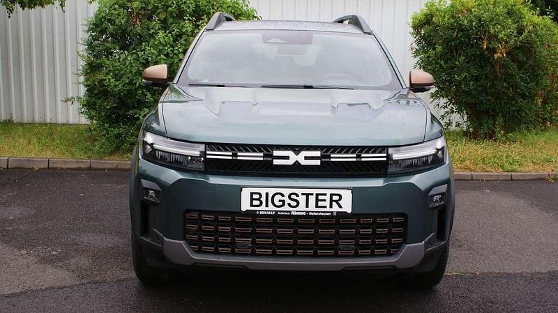 Neu Dacia Bigster 140 PS (102 kW) 2025 Zeder grün metallic SUV