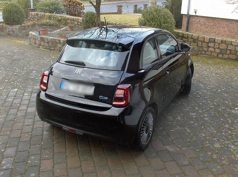 Gebraucht Fiat 500e Icon 86 kW (118 PS) 2021 Grün Kleinwagen