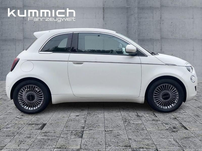 Gebraucht Fiat 500e 86 kW (117 PS) 2023 Weiß Limousine