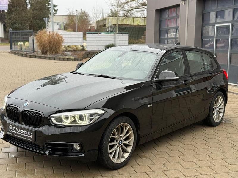 Schwarz Gebraucht 2015 BMW 120 Sport Line Kleinwagen | 13.450 € (Fairer Preis) - Bild 1/4