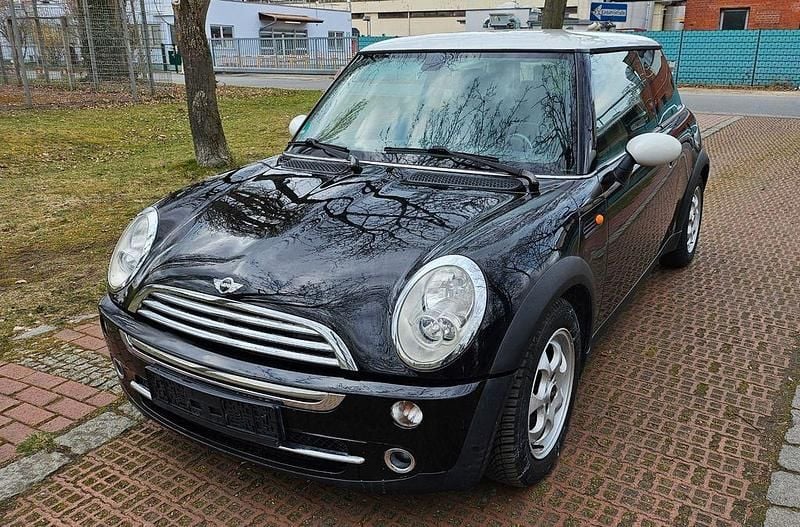 Usado Mini Cooper 116 HP (85 kW) 2004 Preto Citadino