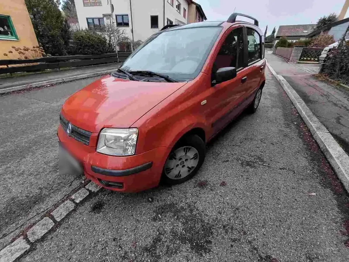 Używany Fiat Panda 60 KM (44 kW) 2003 Niebieski Hatchback