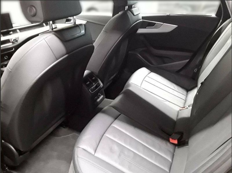 Usata Audi A4 Advanced Plus 150 CV (110 kW) 2024 Grigio Station wagon