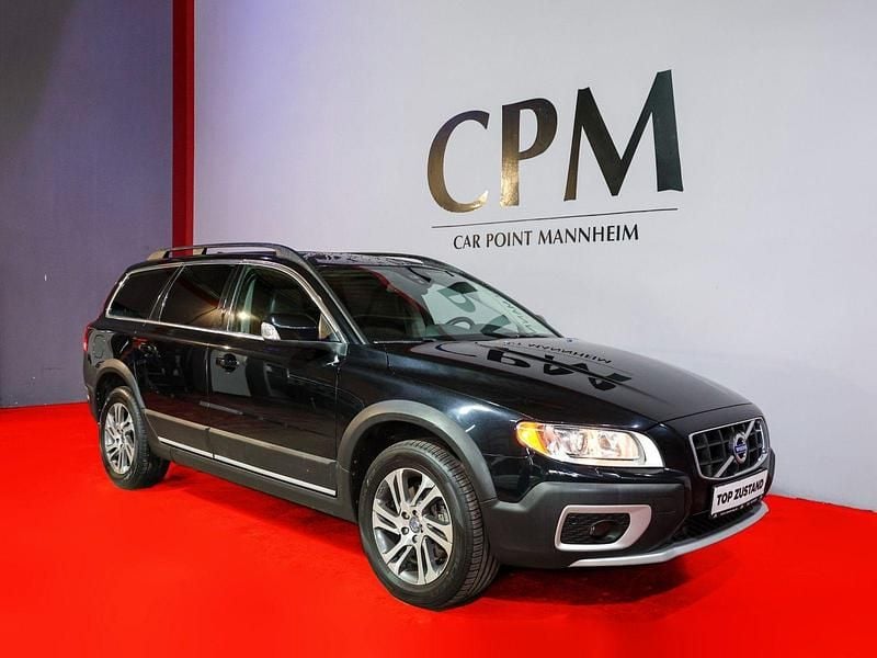 Schwarz Gebraucht 2013 Volvo XC70 Momentum Kombi | 14.350 € (Guter Preis) - Bild 1/4