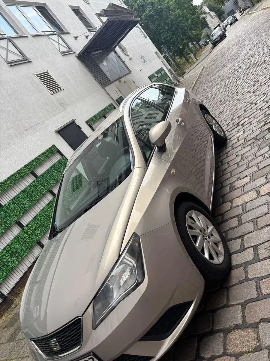 Gebraucht Seat Ibiza ST Style 69 PS (50 kW) 2013 Gelb Kombi