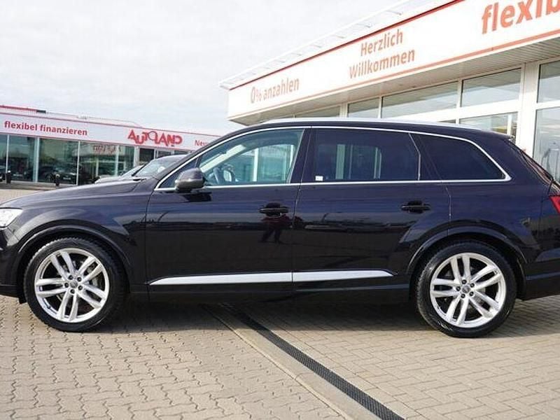 Gebraucht Audi Q7 Ambiente 231 PS (169 kW) 2019 Schwarz SUV