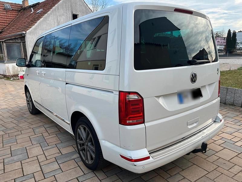 Second-hand VW T6 204 CP (150 kW) 2017 Alb Van