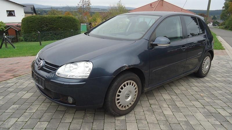 Blau Gebraucht 2008 VW Golf VI United Limousine | 950 € (Superpreis) - Bild 1/4