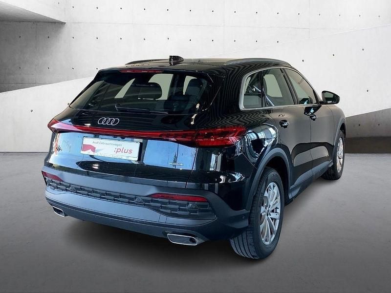 Gebraucht Audi Q5 Ambiente 204 PS (150 kW) 2025 Mythosschwarz metallic SUV