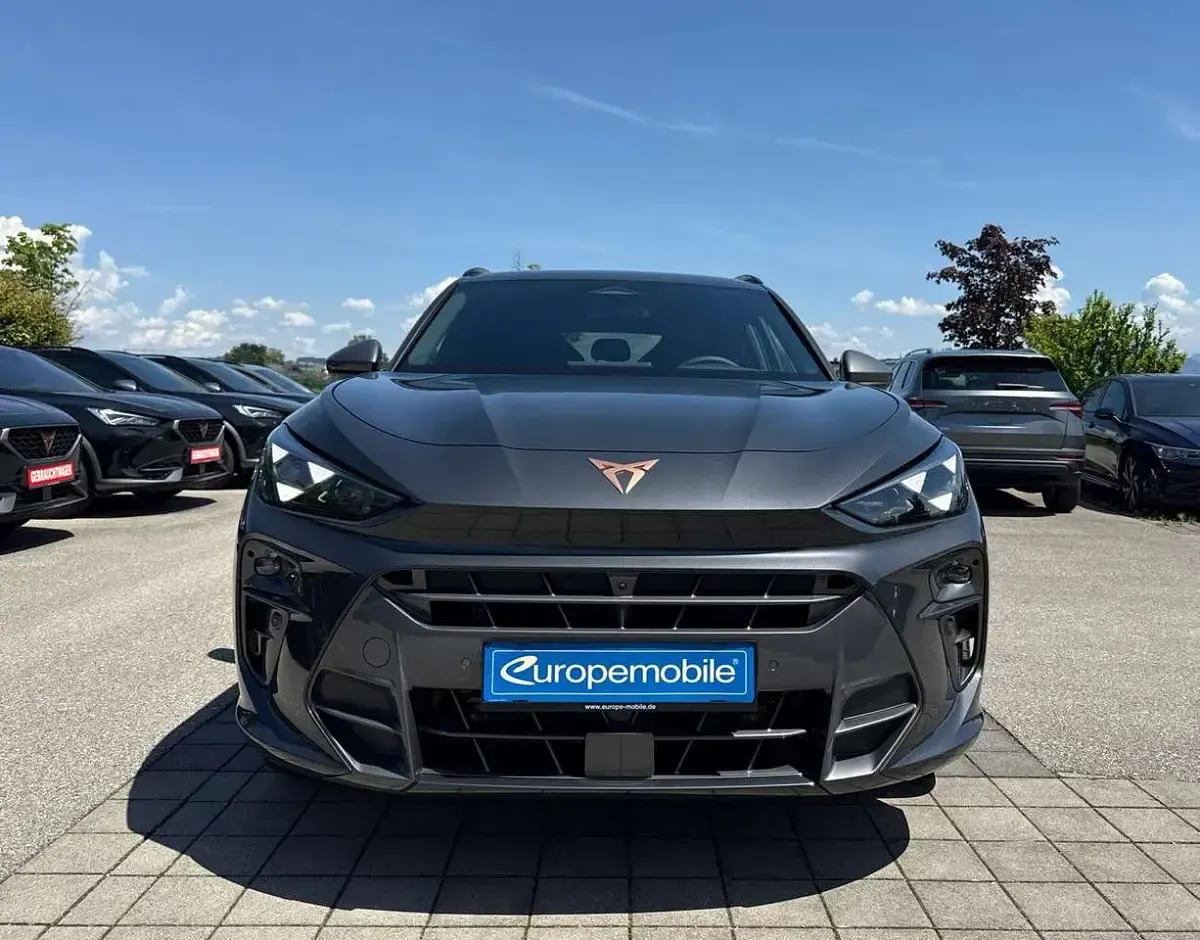 Neu Cupra Terramar VZ 265 PS (194 kW) 2026 Midnight black metallic SUV