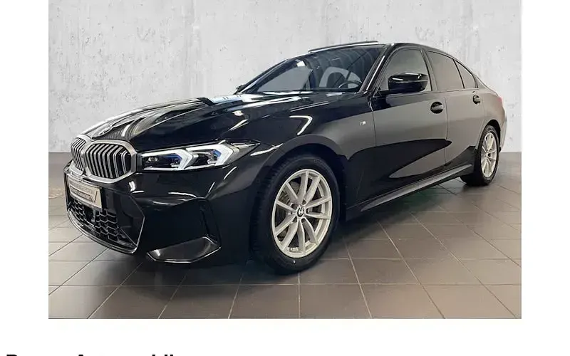 Gebraucht BMW 320 M Sport 190 PS (139 kW) 2025 Black sapphire metallic Limousine
