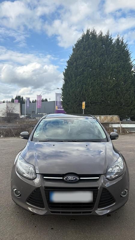 Gebraucht Ford Focus 2011 Andere farben Limousine