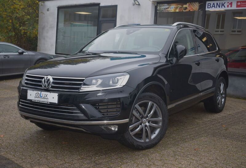 Schwarz Gebraucht 2018 VW Touareg SUV | 27.499 € (Teuer) - Bild 1/4