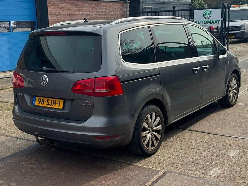 Gebraucht VW Sharan Highline 150 PS (110 kW) 2011 Grau Van / Kleinbus
