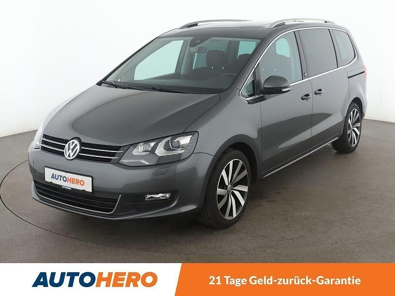 Grau Gebraucht 2017 VW Sharan Sound Van / Kleinbus | 20.780 € (Guter Preis) - Bild 1/3