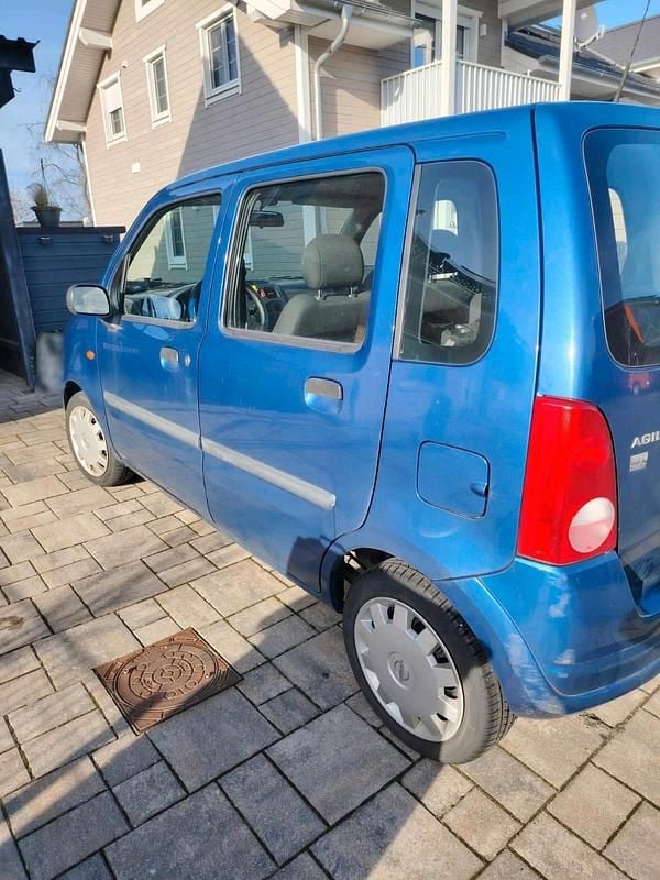 Gebraucht Opel Agila 60 PS (44 kW) 2004 Blau Van / Kleinbus