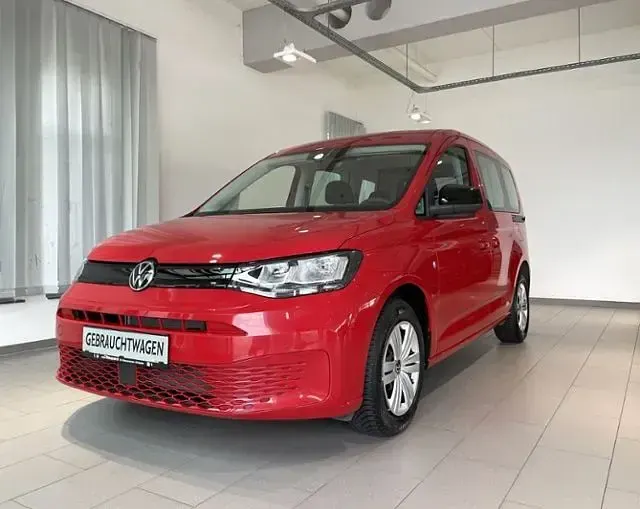 Gebraucht VW Caddy Basis 114 PS (83 kW) 2022 Rot Van / Kleinbus
