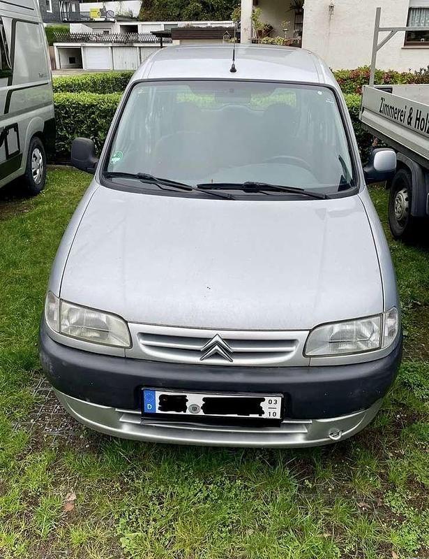 Silber Gebraucht 2002 Citroën Berlingo Van / Kleinbus | 1.499 € (Guter Preis) - Bild 1/4