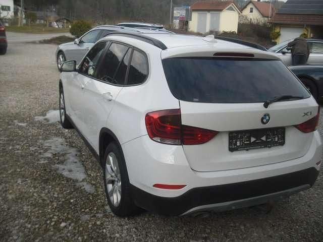 Gebraucht BMW X1 143 PS (105 kW) 2015 Weiß SUV