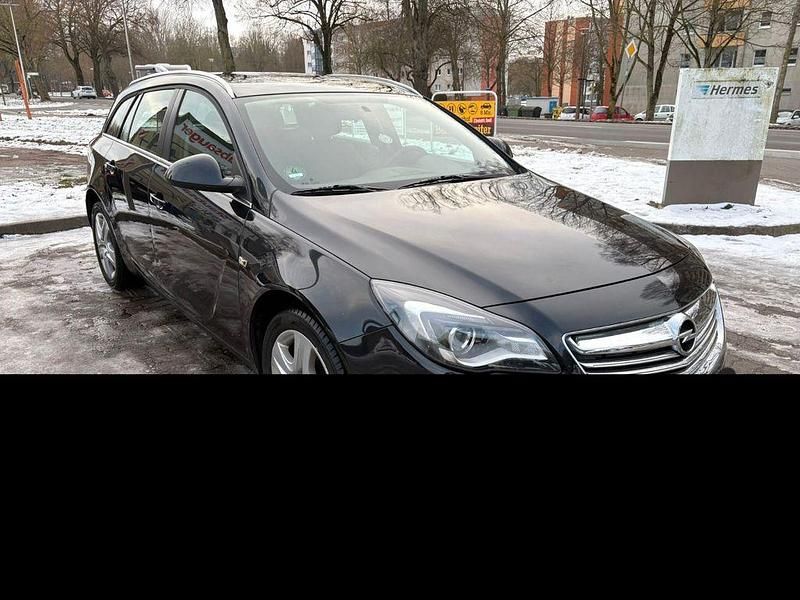 Gebraucht Opel Insignia 140 PS (102 kW) 2014 Schwarz Kombi