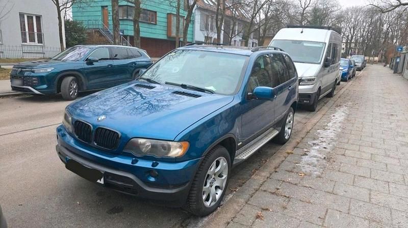 Second-hand BMW X5 286 CP (210 kW) 2000 Albastru SUV