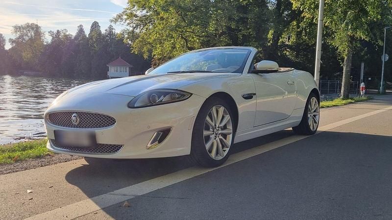 Gebraucht Jaguar XK 385 PS (283 kW) 2012 Weiß Cabrio