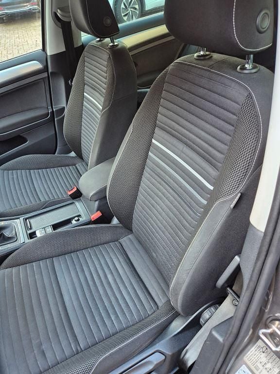 Gebraucht VW Golf VII Cup 150 PS (110 kW) 2015 Grau Limousine