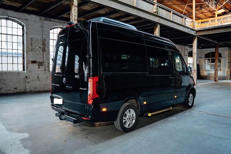 Gebraucht Mercedes Sprinter 163 PS (119 kW) 2018 Schwarz Van