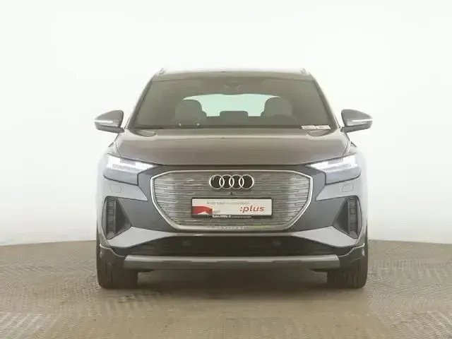 Gebraucht Audi Q4 e-tron Ambiente 194 kW (265 PS) 2023 Taifungrau metallic SUV