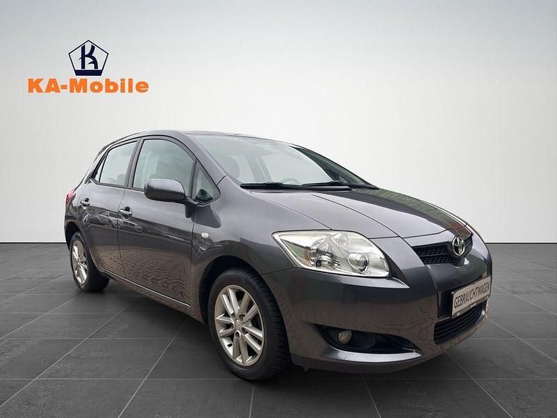 Gebraucht Toyota Auris Team 124 PS (91 kW) 2008 Grau Limousine