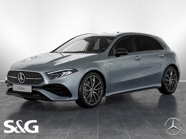 Metalliclack hightechsilber Gebraucht 2025 Mercedes A200 AMG Limousine | 40.390 € (Teuer) - Bild 1/4
