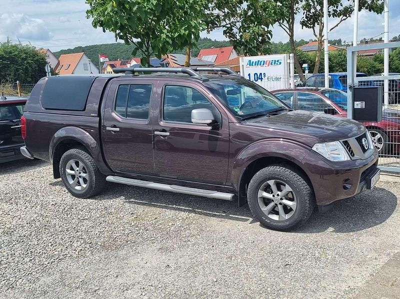 Bronze Gebraucht 2014 Nissan Navara Premium Edition Abholung | 18.000 € - Bild 1/3
