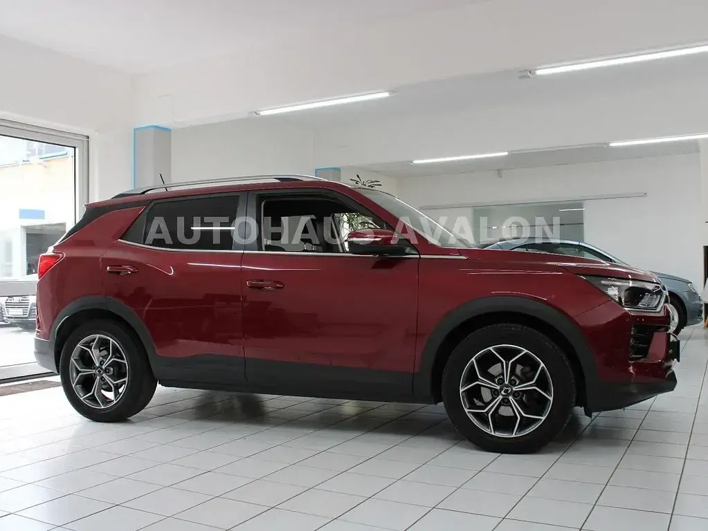 Gebraucht SsangYong Korando 136 PS (100 kW) 2019 Rot SUV