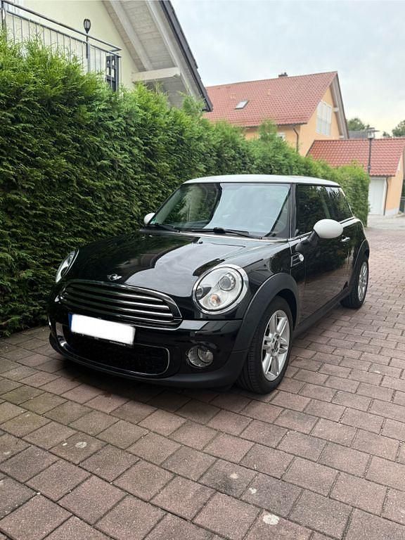 Schwarz Gebraucht 2012 Mini Cooper D Chili Kleinwagen | 7.700 € (Fairer Preis) - Bild 1/4