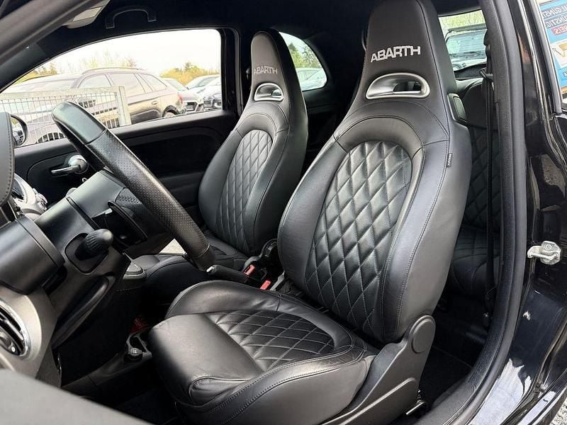Gebraucht Abarth 595 165 PS (121 kW) 2023 Schwarz Kleinwagen