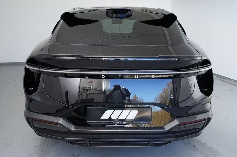 Neu Lotus Eletre 675 kW (918 PS) 2026 Schwarz SUV