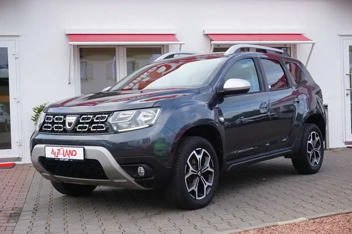 Gebraucht Dacia Duster Prestige 150 PS (110 kW) 2019 Kometengrau SUV