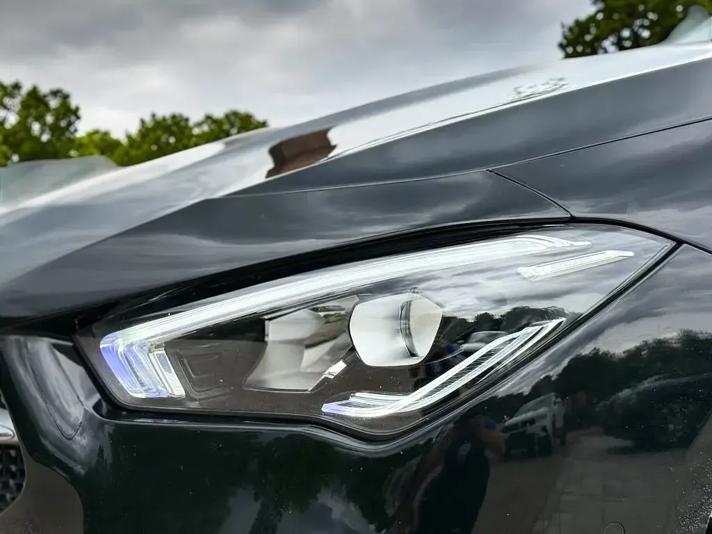Gebraucht Mercedes CLA220 190 PS (139 kW) 2021 Schwarz Coupé