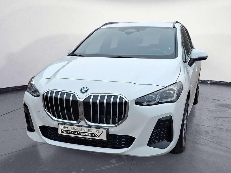 Gebraucht BMW 218 M Sport 150 PS (110 kW) 2024 Alpinweiss Van / Kleinbus