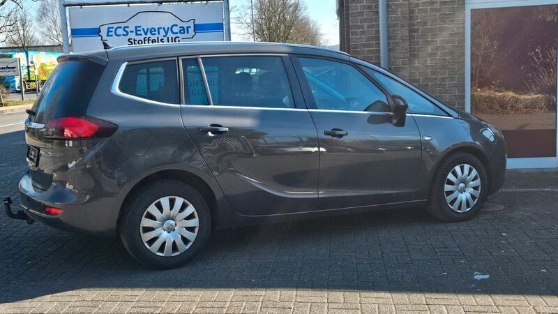 Gebraucht Opel Zafira Tourer Selection 136 PS (100 kW) 2014 Grau Van / Kleinbus