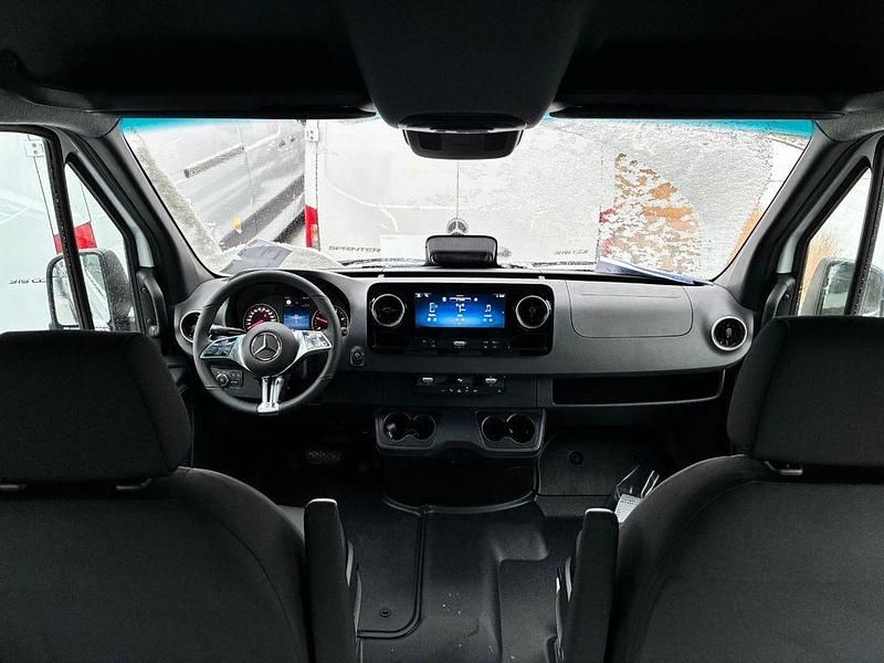 Neu Mercedes Sprinter 190 PS (139 kW) 2026 Weiß Van