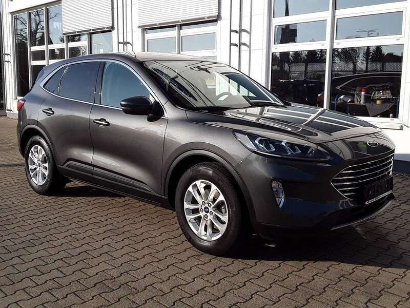 Magneticgrau (metallic) Gebraucht 2020 Ford Kuga Titanium SUV | 19.690 € (Guter Preis) - Bild 1/4