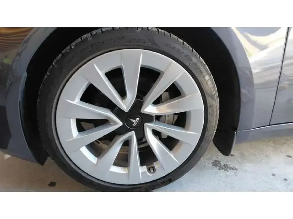 Gebraucht Tesla Model 3 Standard Range Plus 239 kW (325 PS) 2022 Midnightgreyperleffect (metallic) Limousine